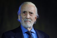 Sir Christopher Lee nos ha dejado a los 93 aos